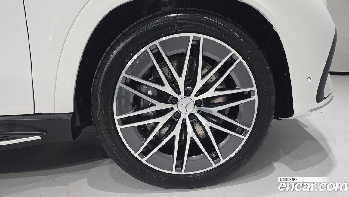 Mercedes-Benz GLE-Class 2025