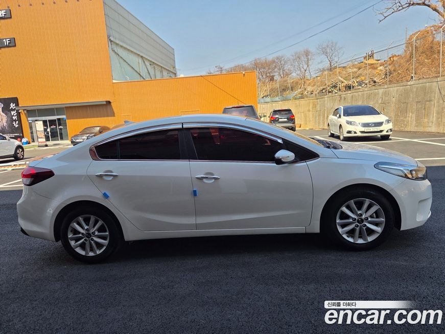 Kia K3 2017