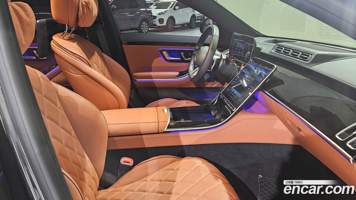 Mercedes-Benz S-Class 2025