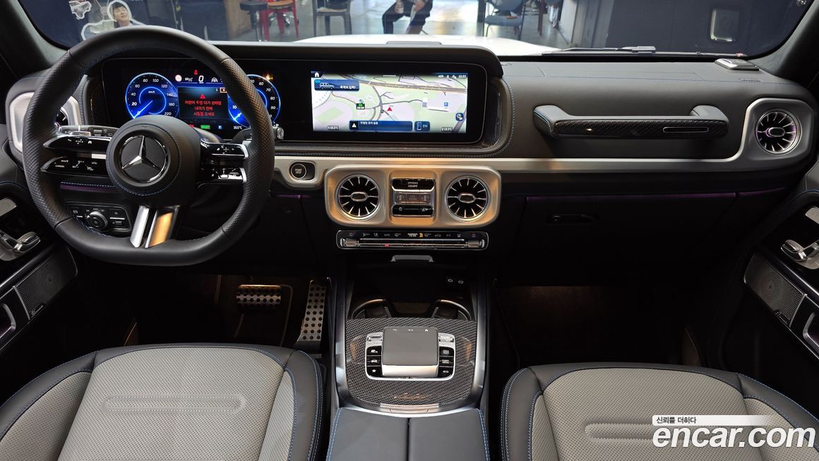 Mercedes-Benz G-Class 2025