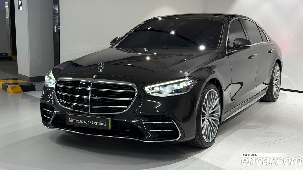 Mercedes-Benz S-Class 2025