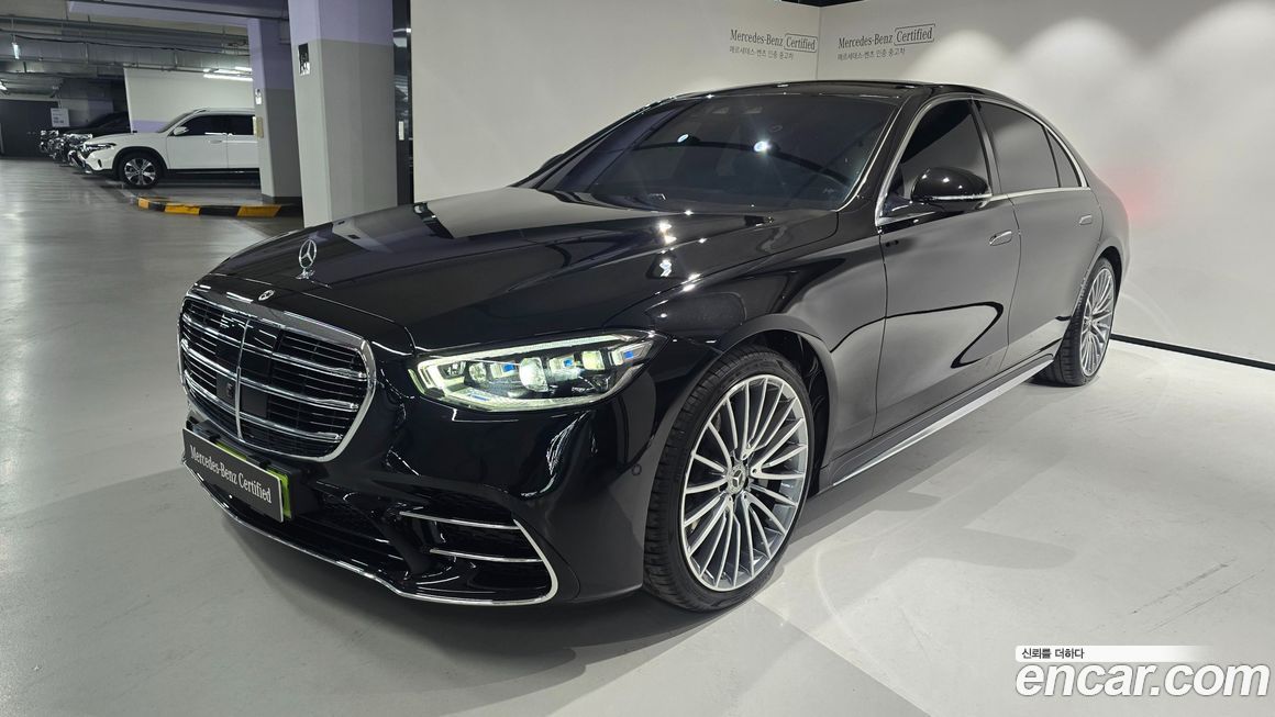 Mercedes-Benz S-Class 2025