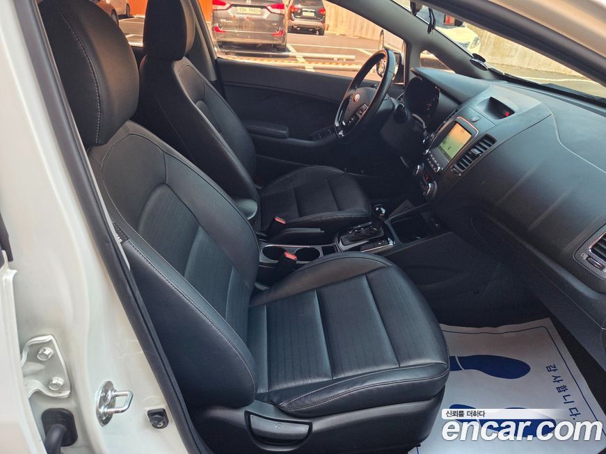 Kia K3 2017