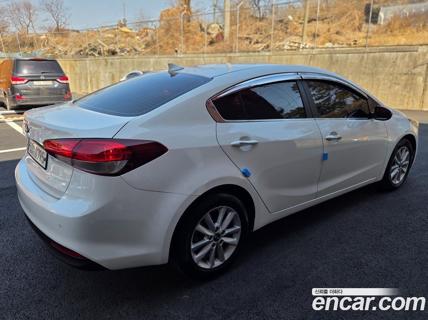 Kia K3 2017
