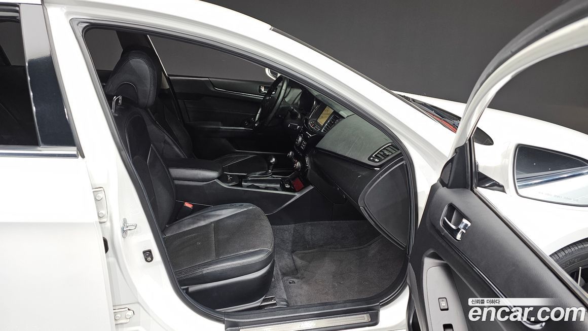 Kia K7 2011