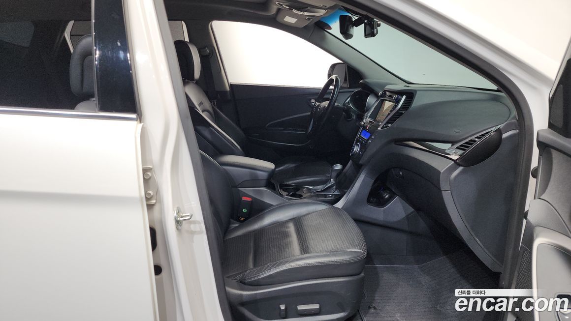 Hyundai Santafe 2015