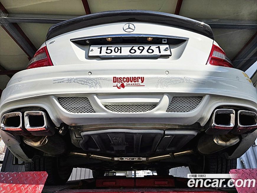 Mercedes-Benz C-Class 2011