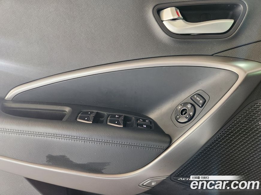 Hyundai Santafe 2014