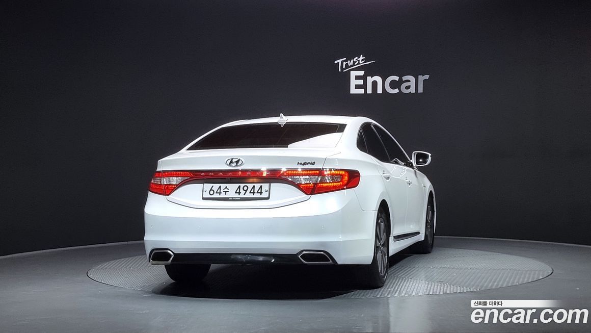 Hyundai Grandeur 2016