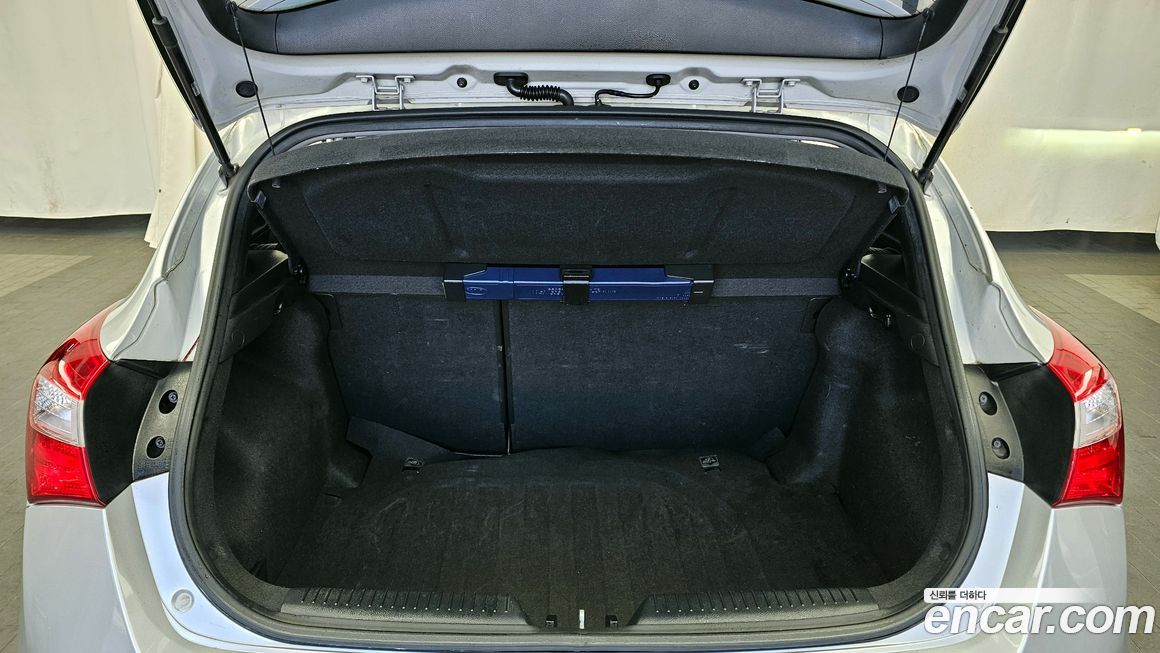 Hyundai i30 2012