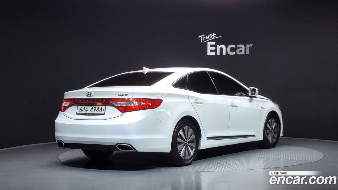 Hyundai Grandeur 2016