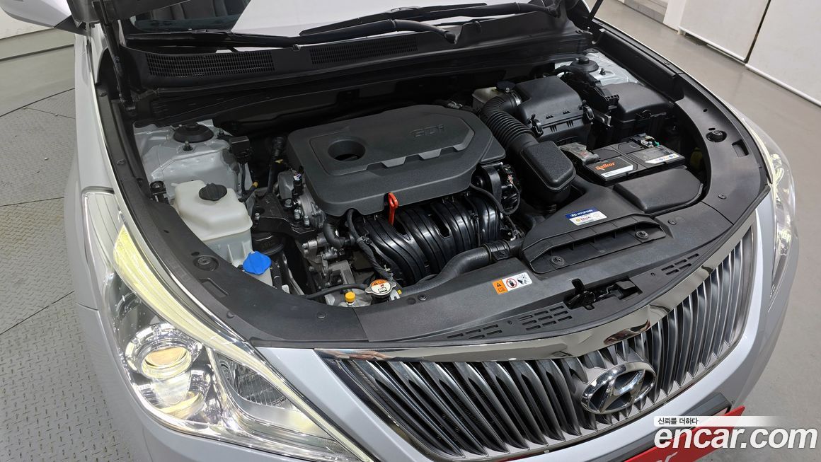 Hyundai Grandeur 2015