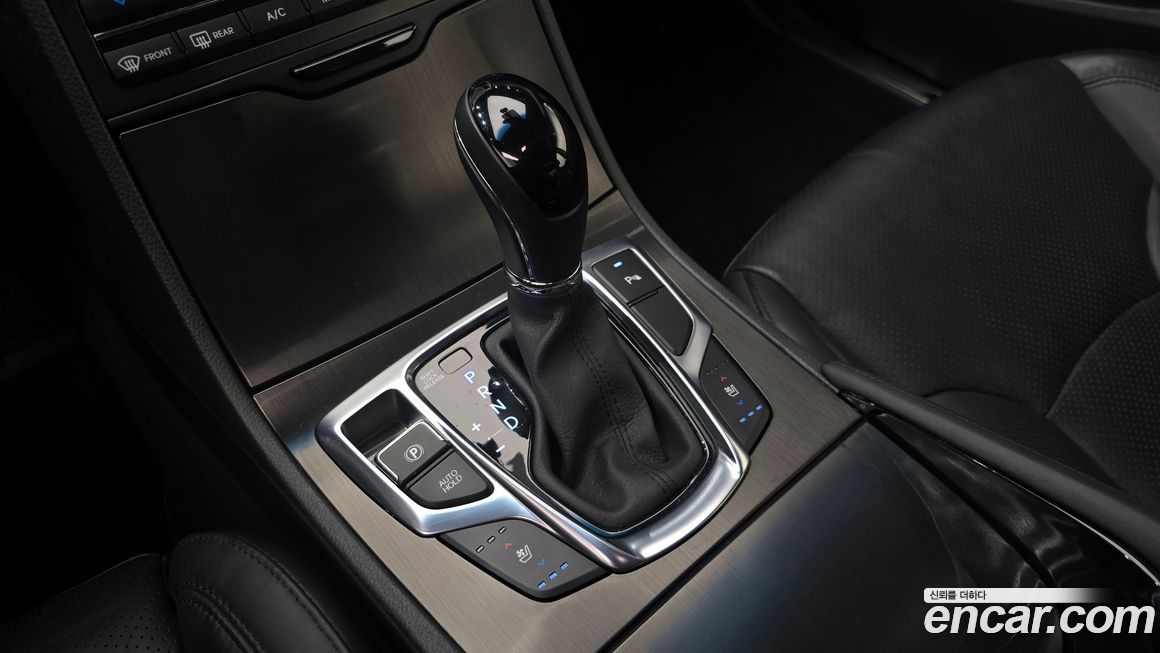 Hyundai Grandeur 2015