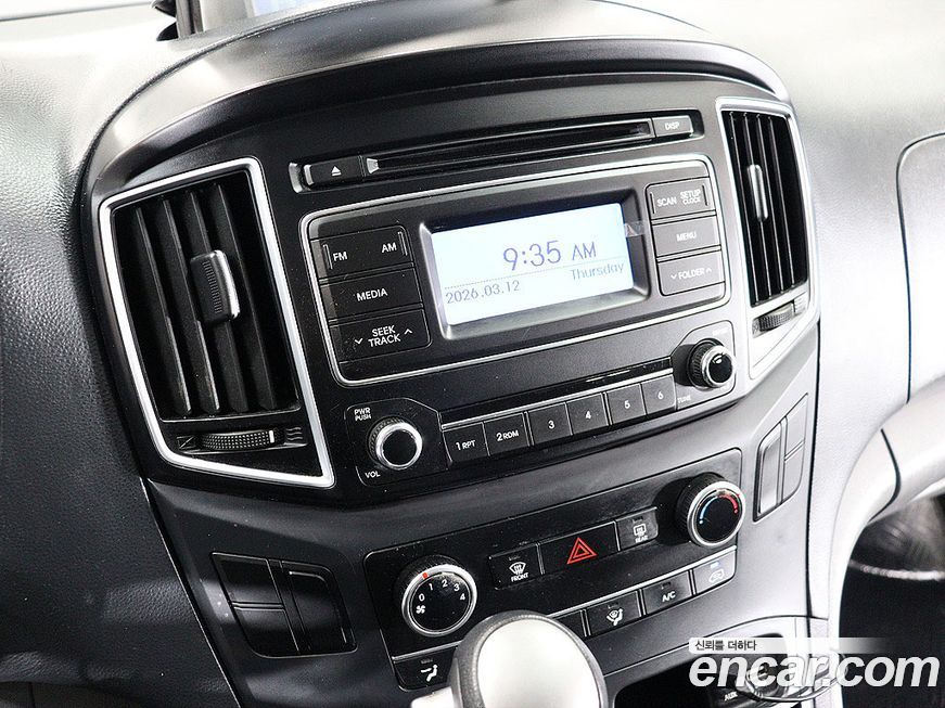 Hyundai Starex 2018