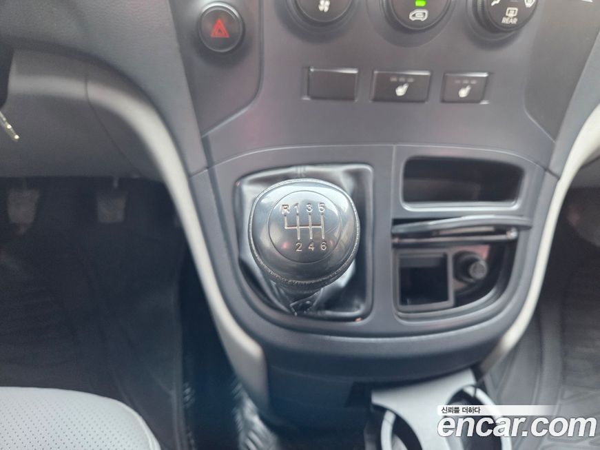 Hyundai Starex 2015