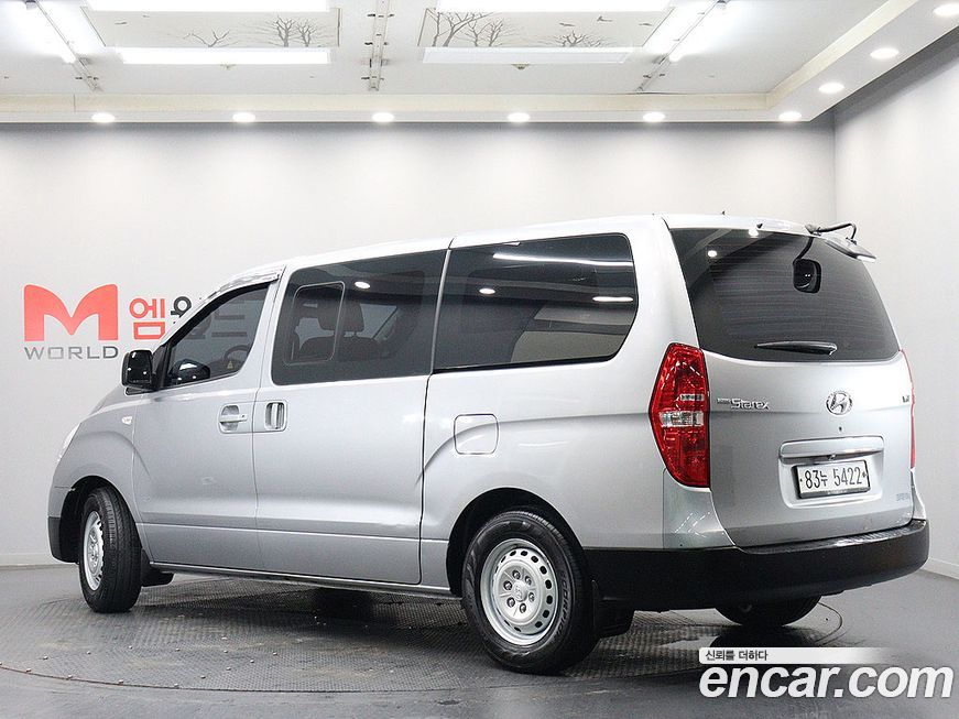 Hyundai Starex 2018