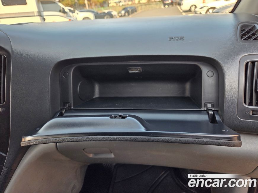 Hyundai Starex 2015