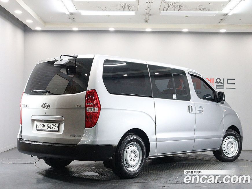 Hyundai Starex 2018