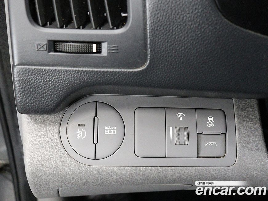 Hyundai Starex 2018
