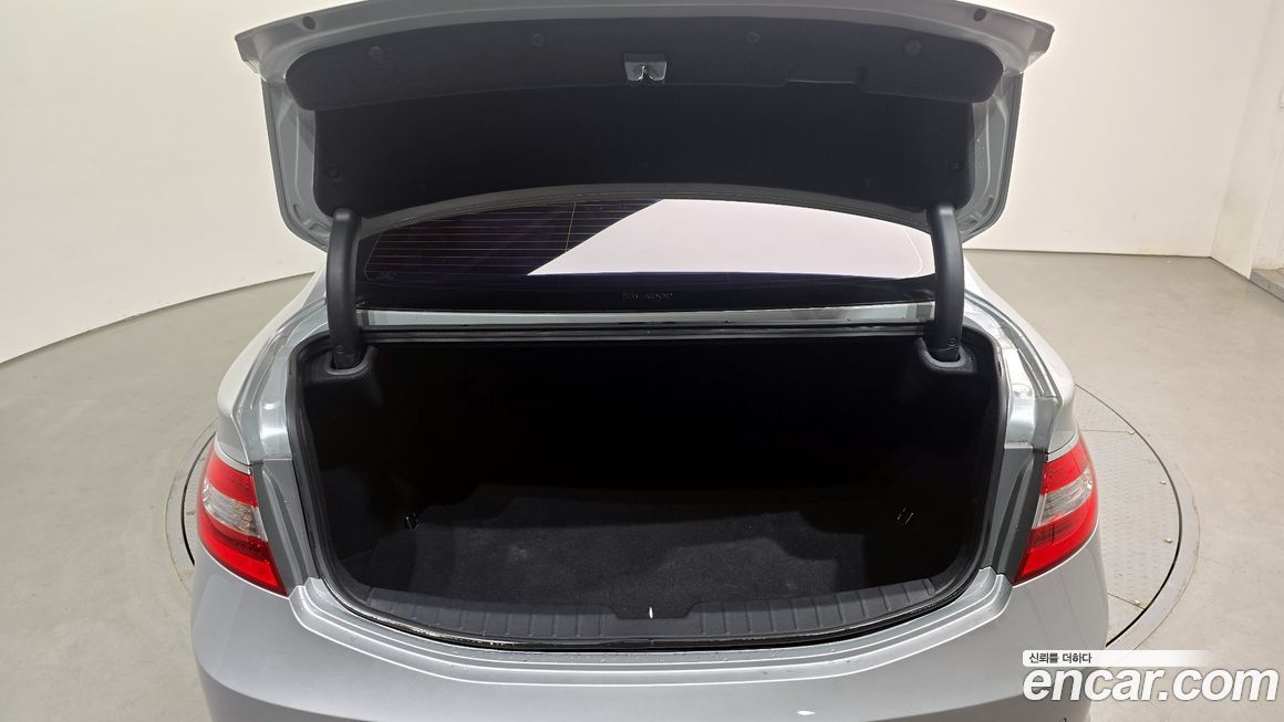 Hyundai Grandeur 2015