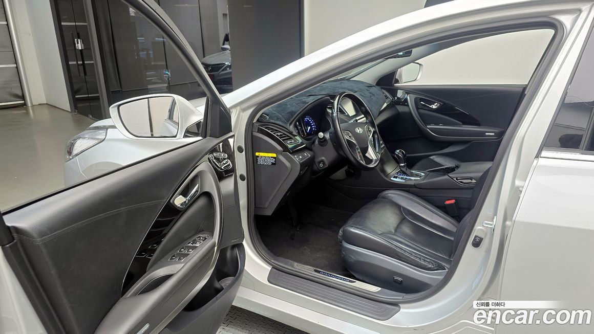 Hyundai Grandeur 2015