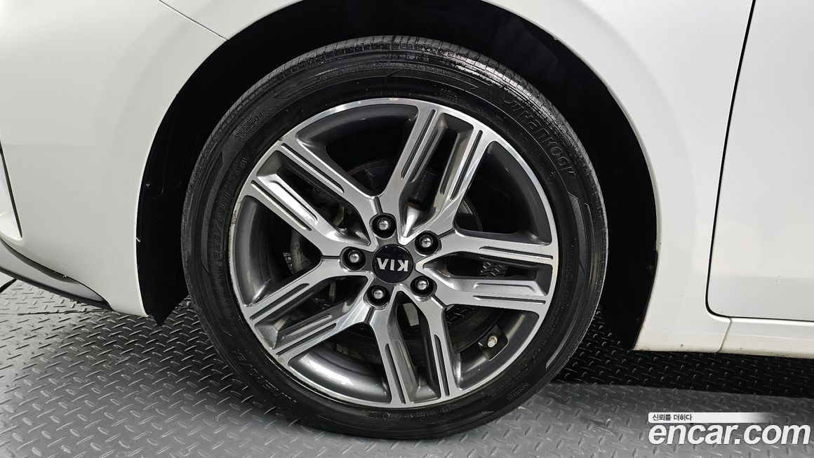 Kia K3 2019