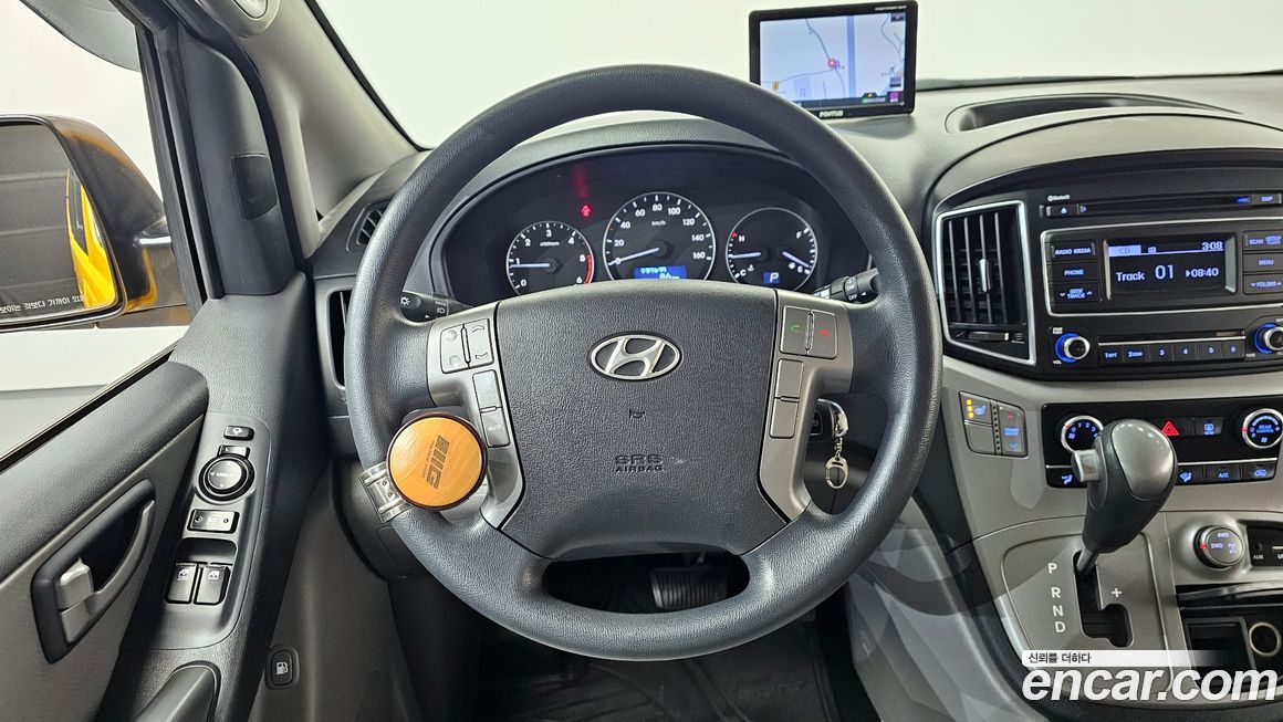Hyundai Starex 2016