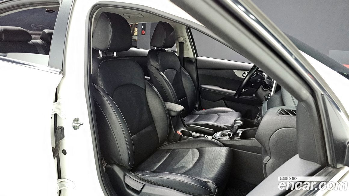Kia K3 2019