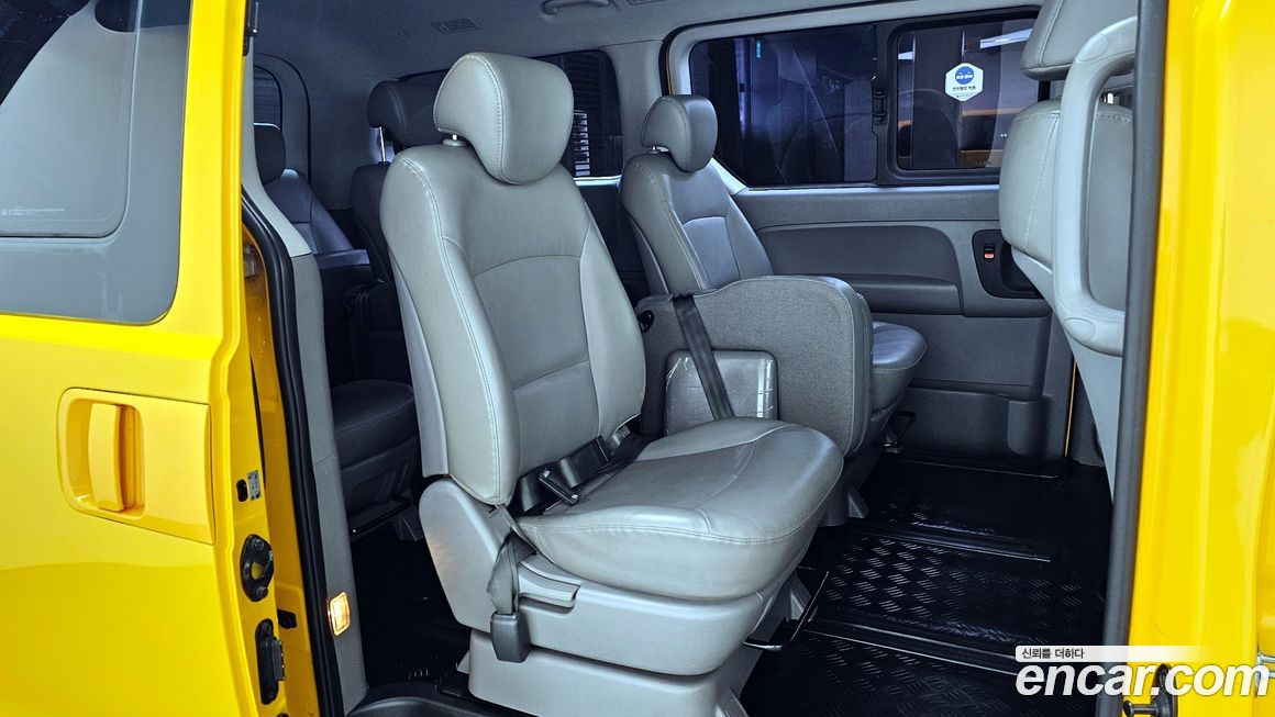 Hyundai Starex 2016