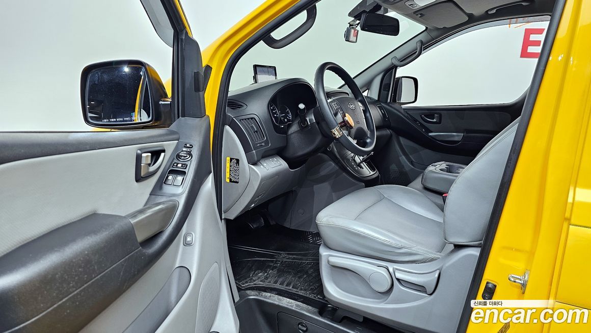 Hyundai Starex 2016