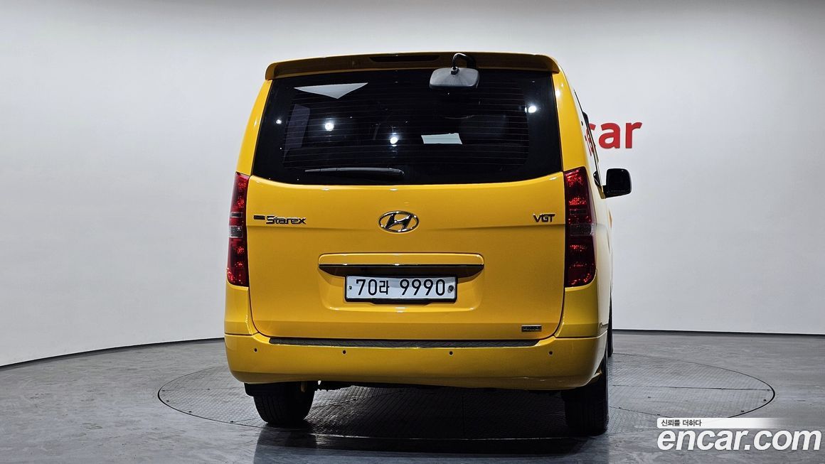 Hyundai Starex 2016