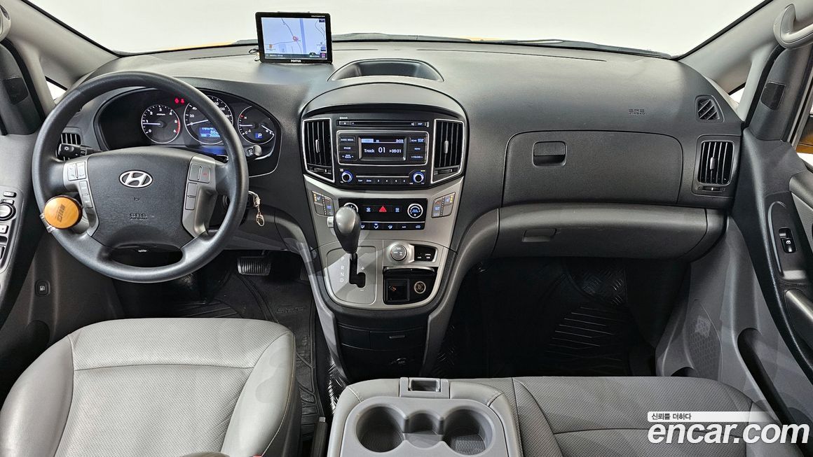 Hyundai Starex 2016