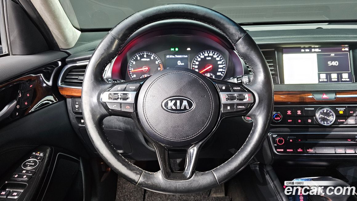 Kia K7 2016