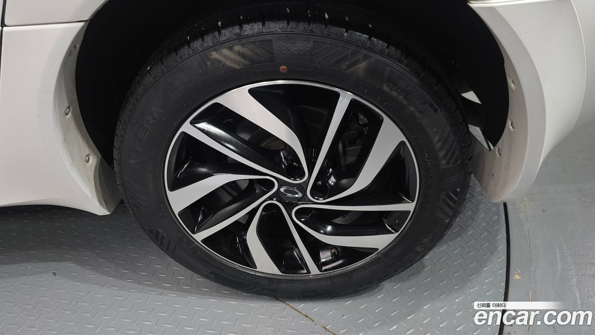 Renault-KoreaSamsung QM5  2016