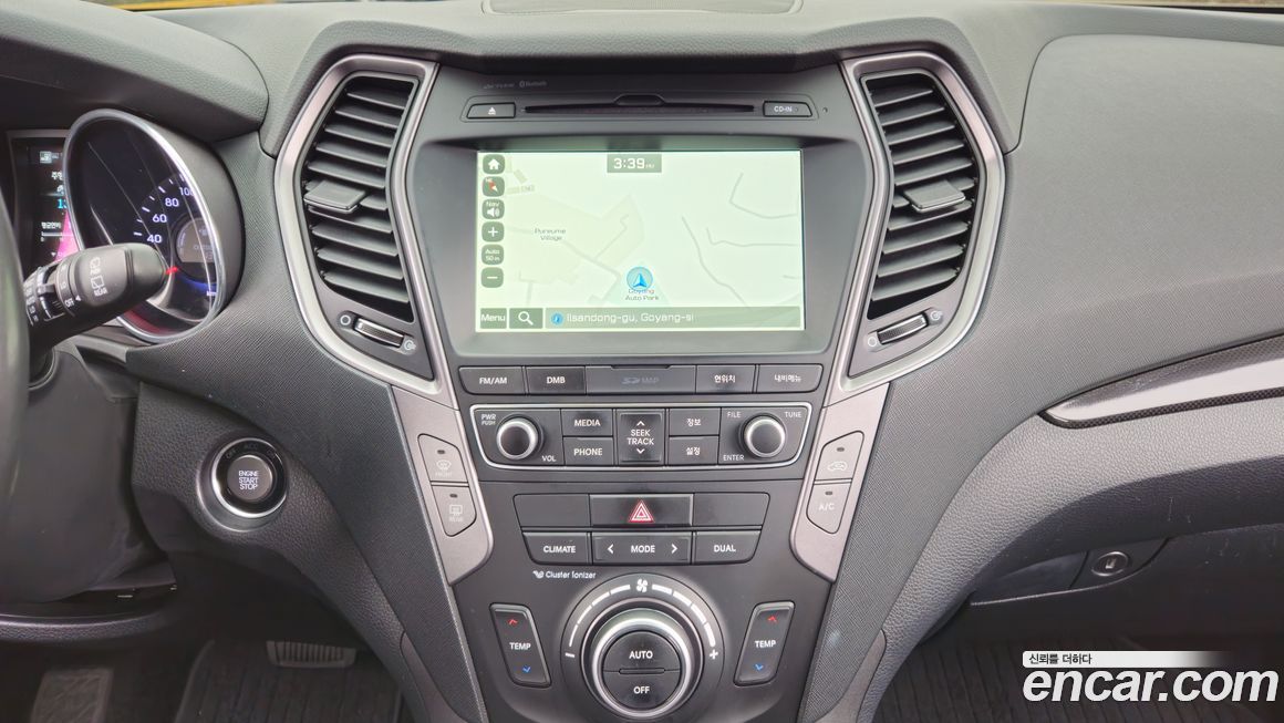 Hyundai Santafe 2015
