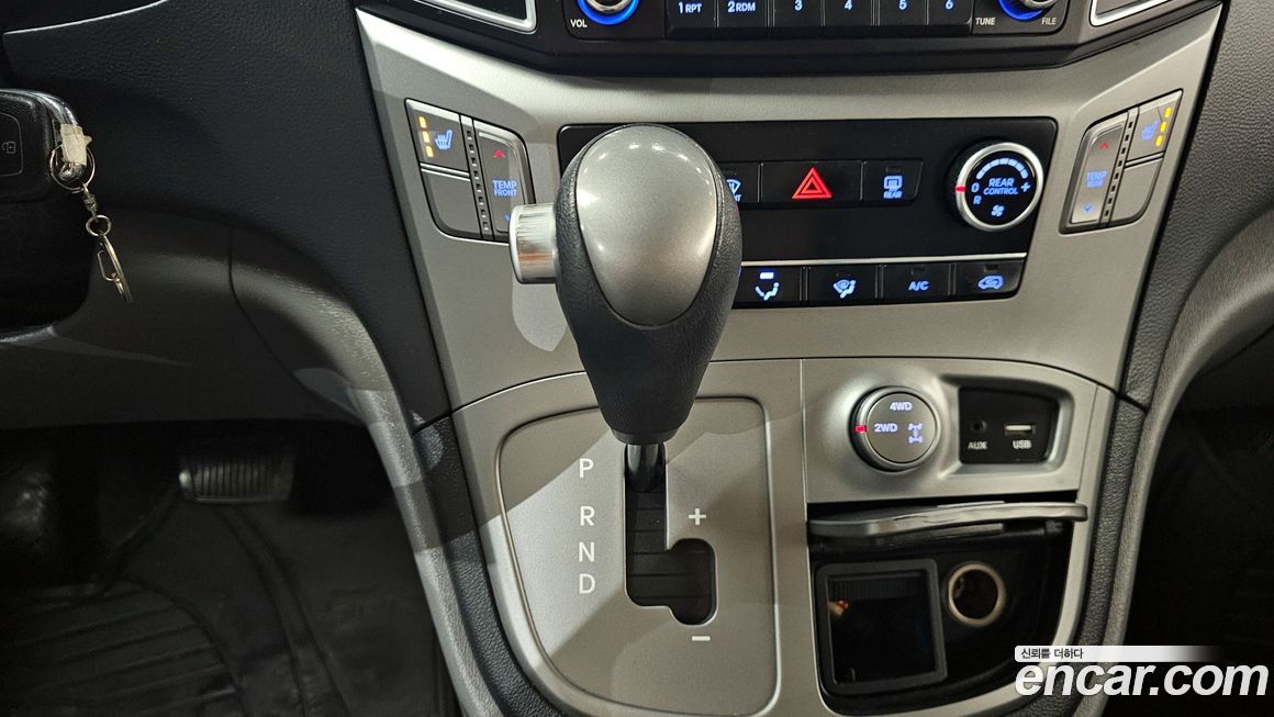 Hyundai Starex 2016