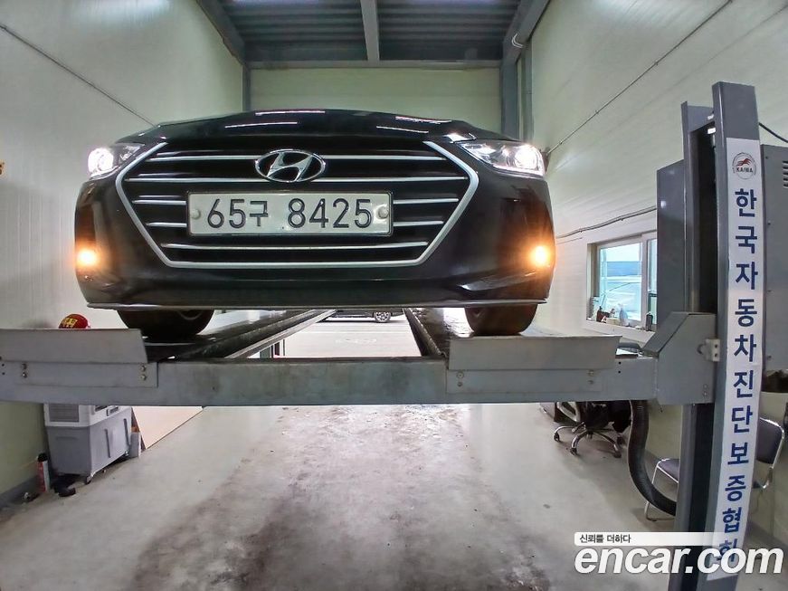 Hyundai AVANTE 2018