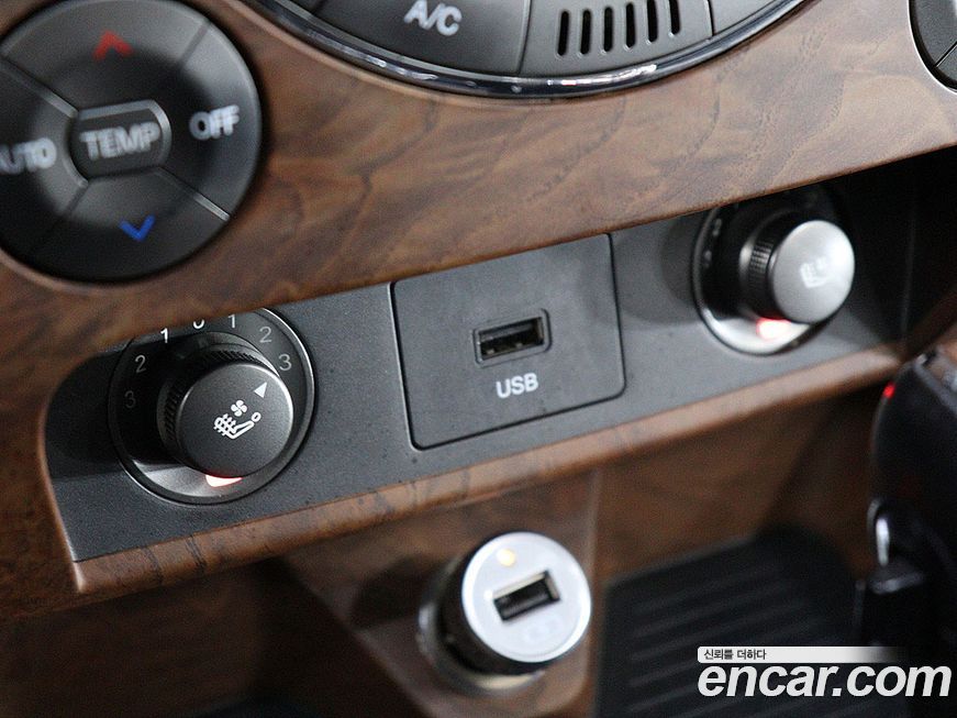 KG_Mobility_Ssangyong Rexton 2016