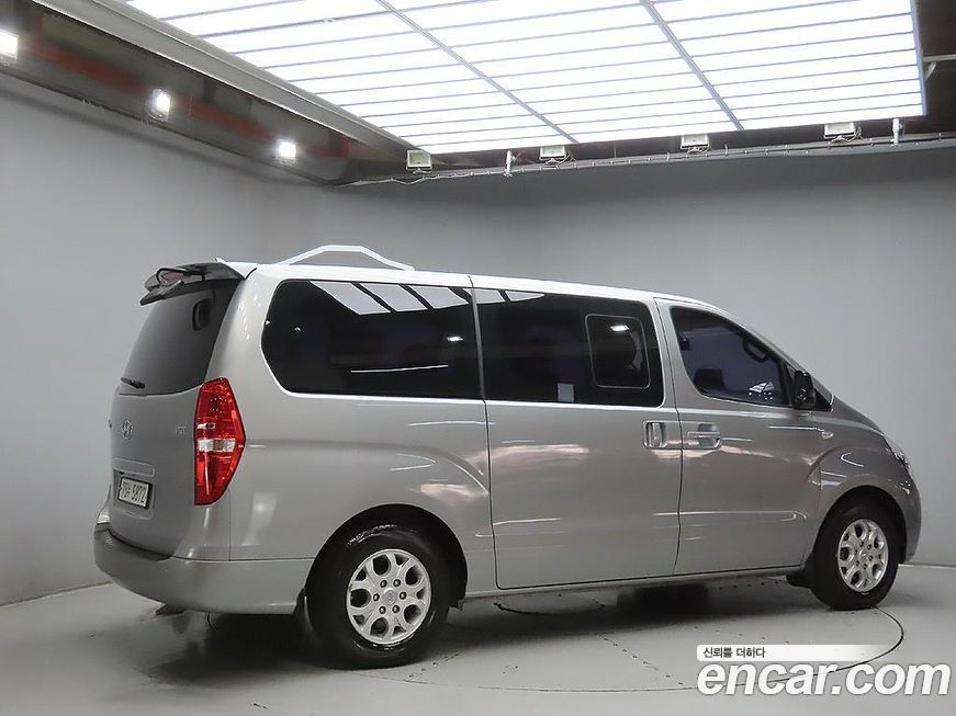 Hyundai Starex 2015