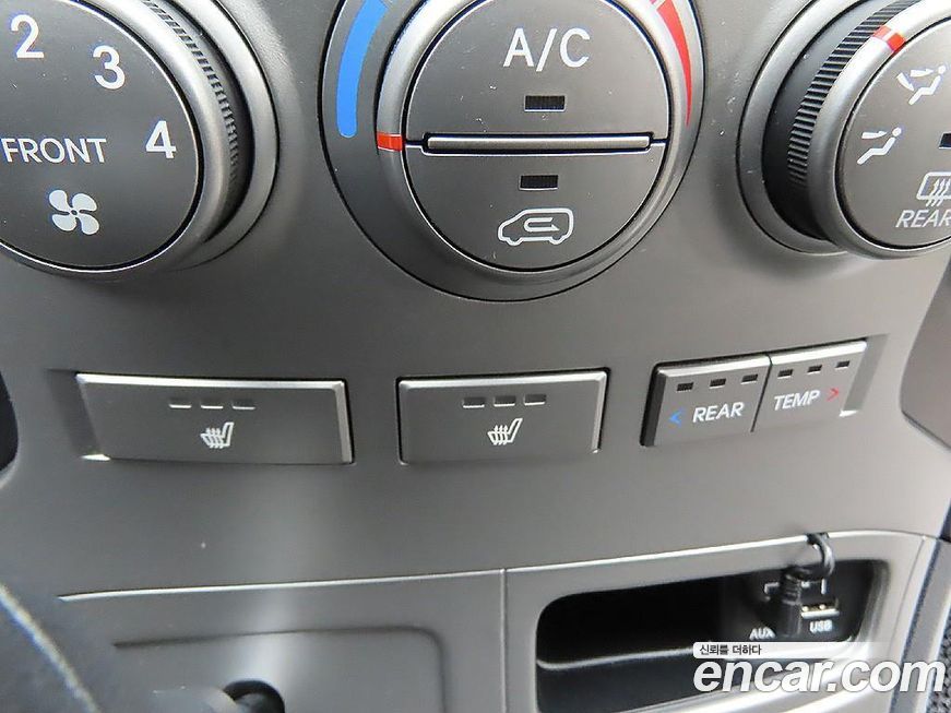 Hyundai Starex 2015