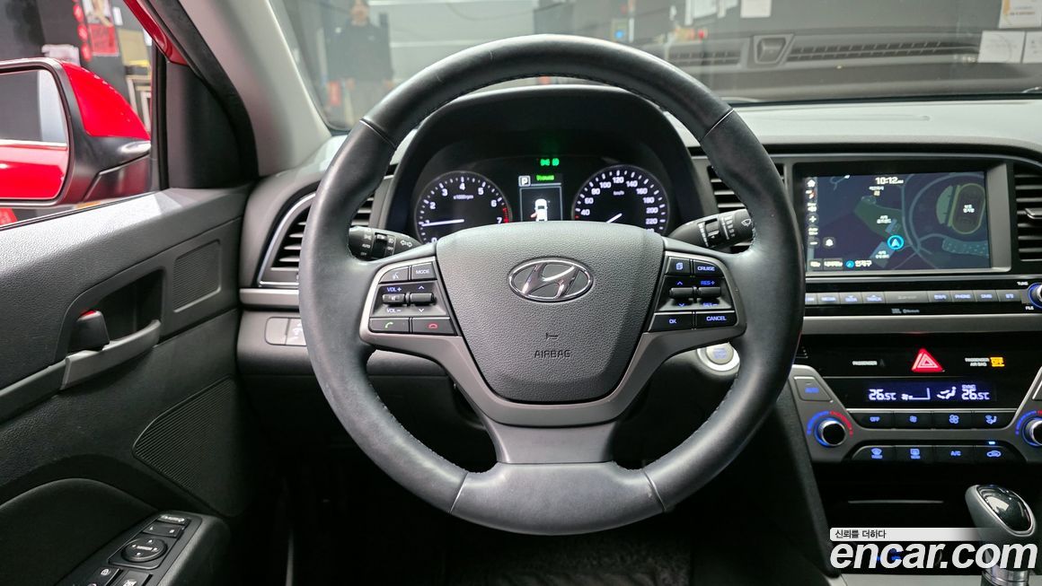 Hyundai AVANTE 2016