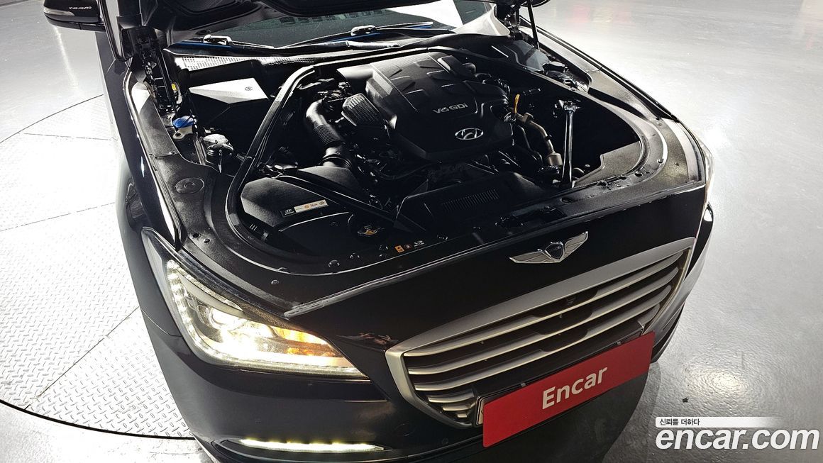 Hyundai Genesis 2016