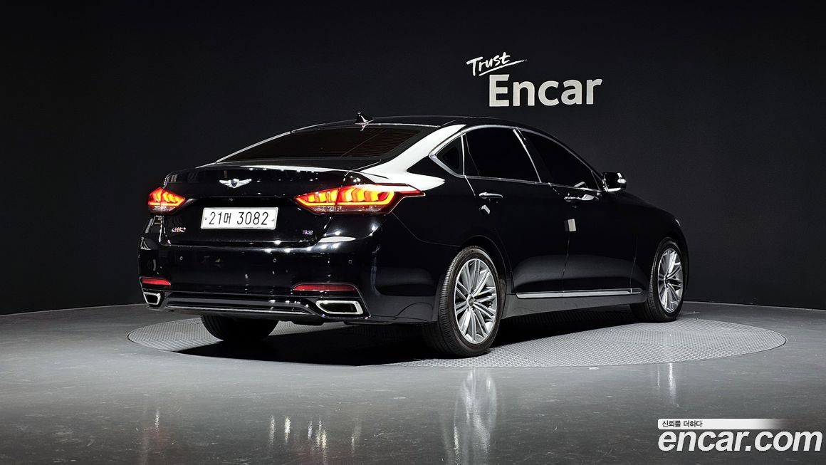 Hyundai Genesis 2016