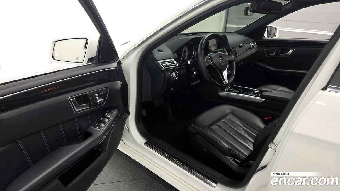 Mercedes-Benz E-Class 2016