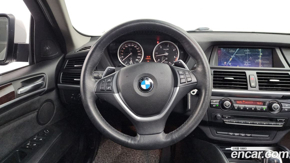 BMW X6 2013