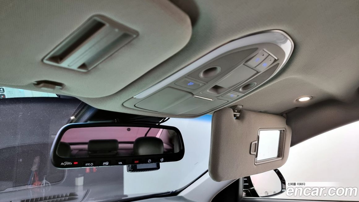 Hyundai Genesis 2016