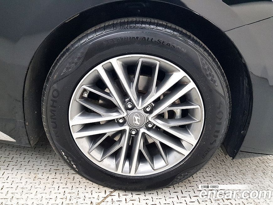 Hyundai Grandeur 2019