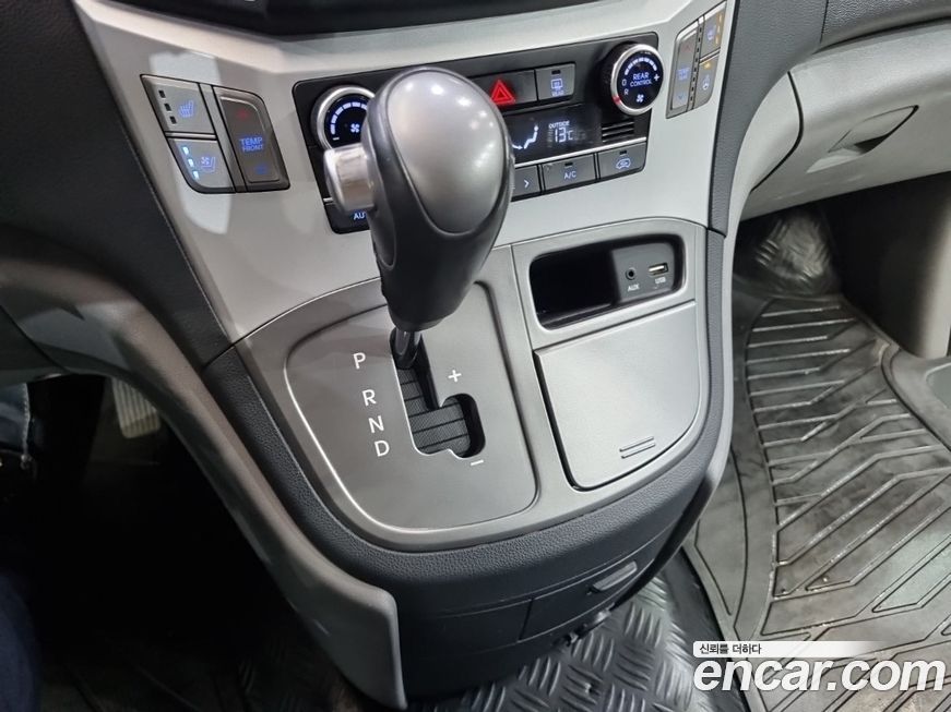 Hyundai Starex 2017