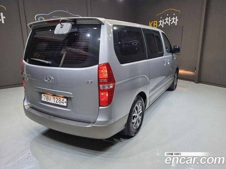 Hyundai Starex 2017