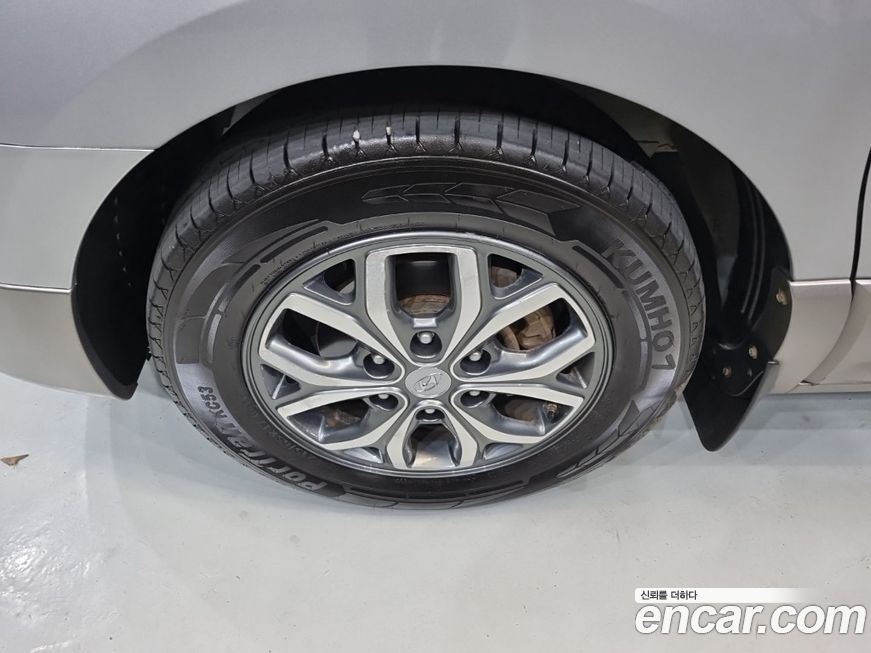 Hyundai Starex 2017